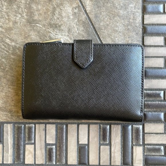 Kate Spade Madison Medium Compact Bifold Wallet Black NWT - Picture 3 of 14